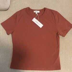 Gilli Women's Short Sleeve Top in Orange Red - Never Worn
